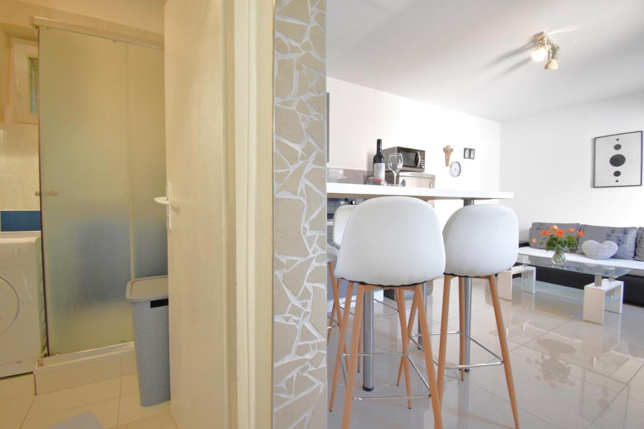 City Centre Apartment With Terrace 2 Pula Luaran gambar