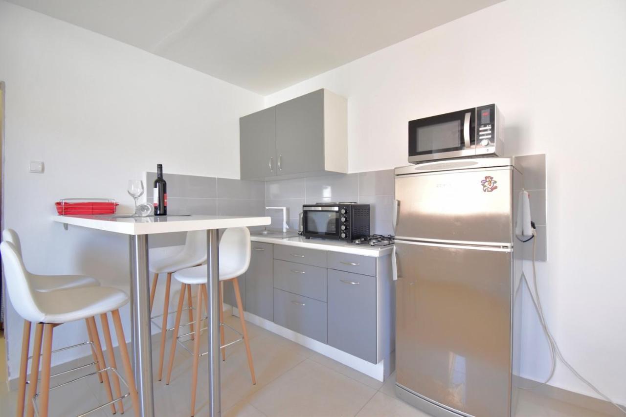 City Centre Apartment With Terrace 2 Pula Luaran gambar