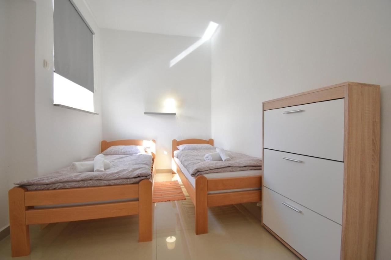 City Centre Apartment With Terrace 2 Pula Luaran gambar